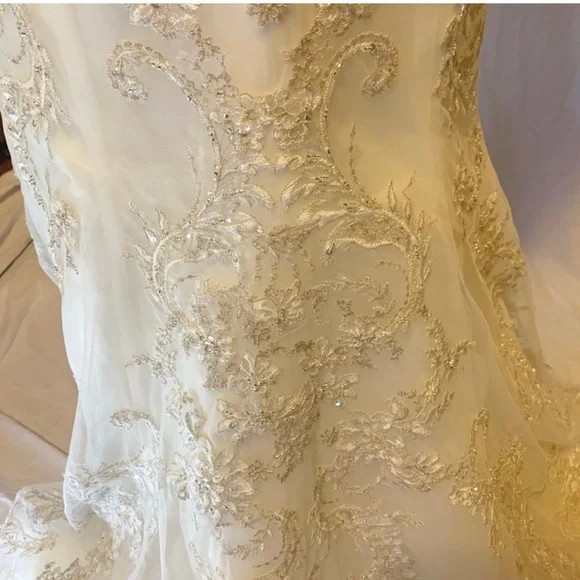 Sottero and Midgley Haute Couture wedding dress gown size 8 Ivory - Picture 7 of 15